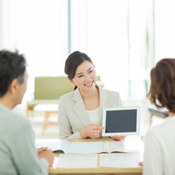 総合ディーラー